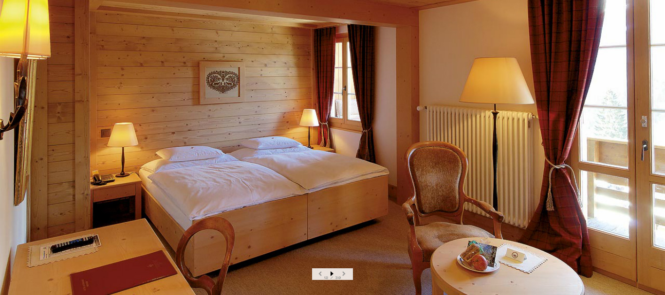 غرفة من فندق ألبن روز alpenrose