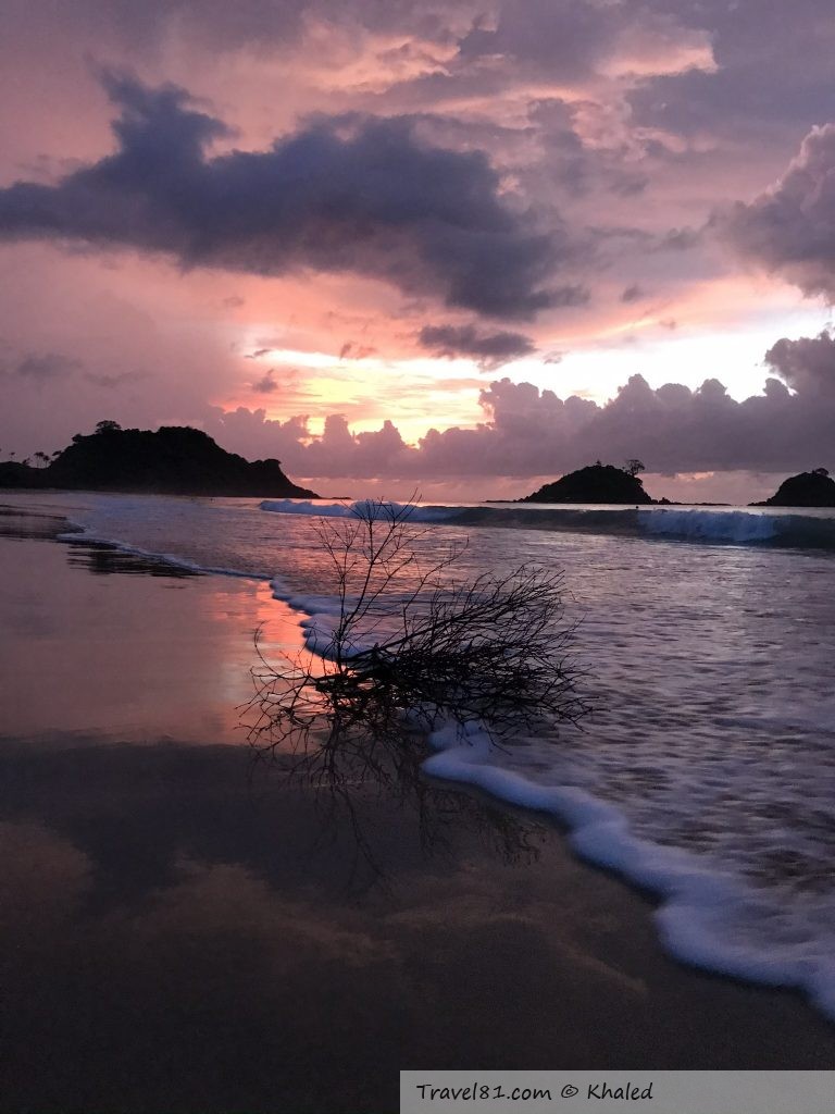 nacpan beach sunset